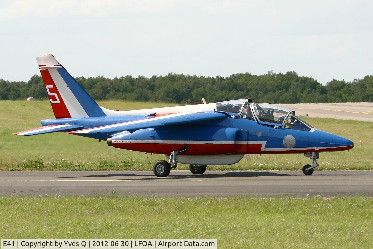 E41, Dassault-Dornier Alpha Jet E C/N E41, Dassault Dornier Alphajet (F-TERA), Athos 05 of Patrouille de France 2012, Avord Air Base 702 (LFOA) Open day 2012