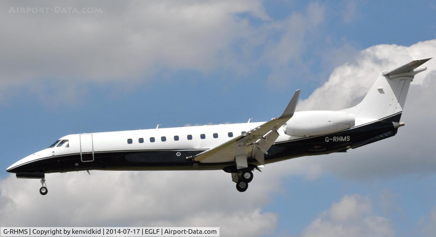 G-RHMS, 2008 Embraer EMB-135BJ Legacy C/N 14501072, Visitor arriving during FIA 2014.