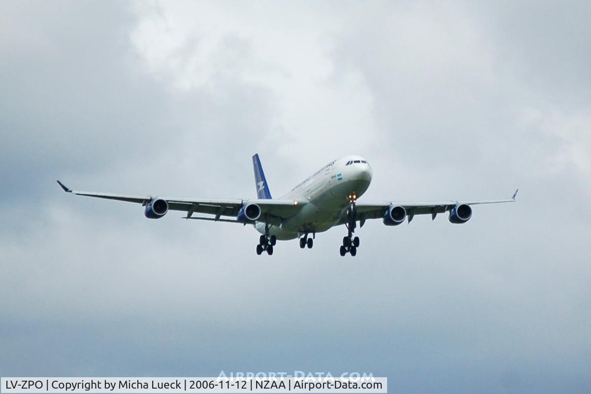 LV-ZPO, 1993 Airbus A340-211 C/N 063, At Auckland