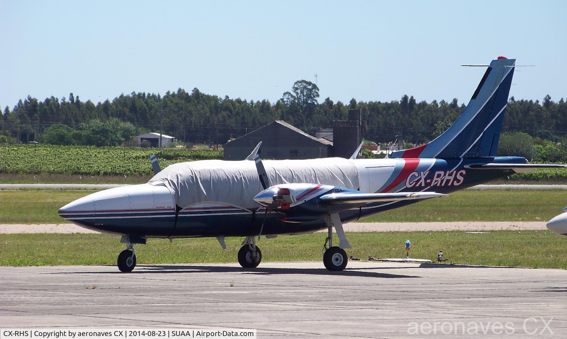 CX-RHS, 1984 Piper PA-60-602P Aerostar C/N 60-8365009, Plataforma Aeropuerto Angel S. Adami, único PA-60 en Uruguay.