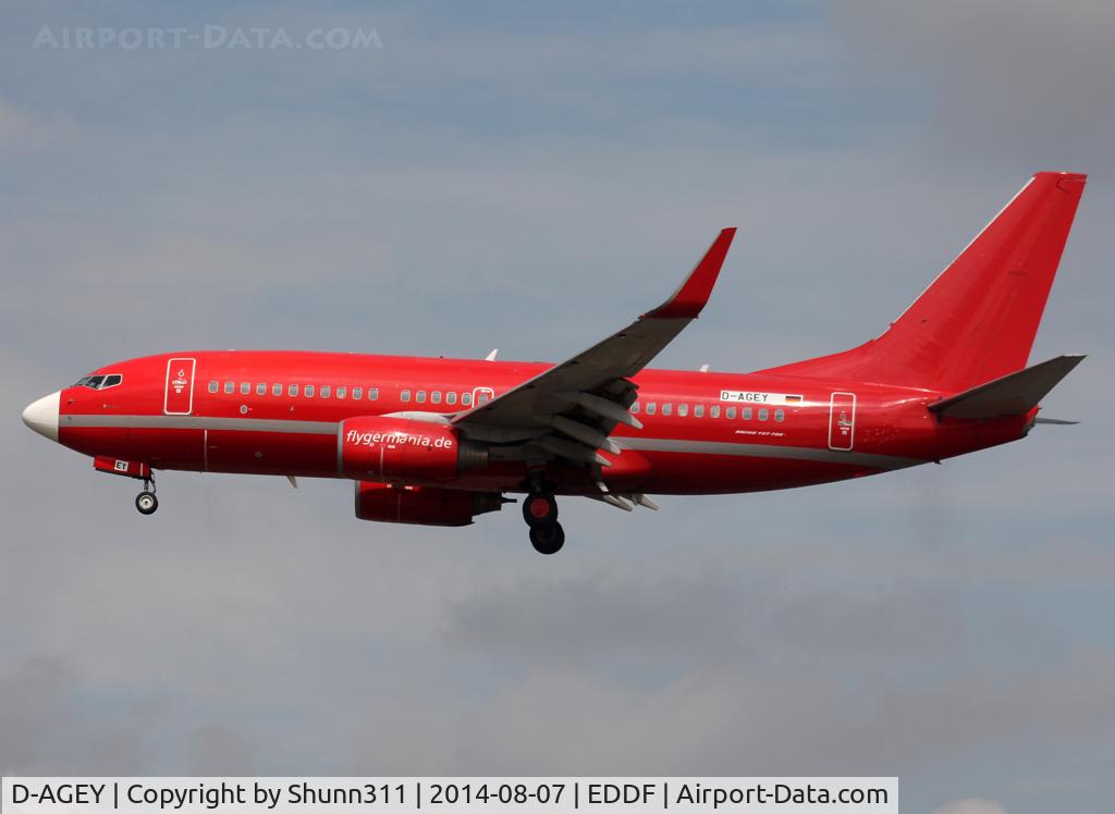 D-AGEY, 1998 Boeing 737-73S C/N 29076, Landing rwy 25L still in Sterling basic c/s