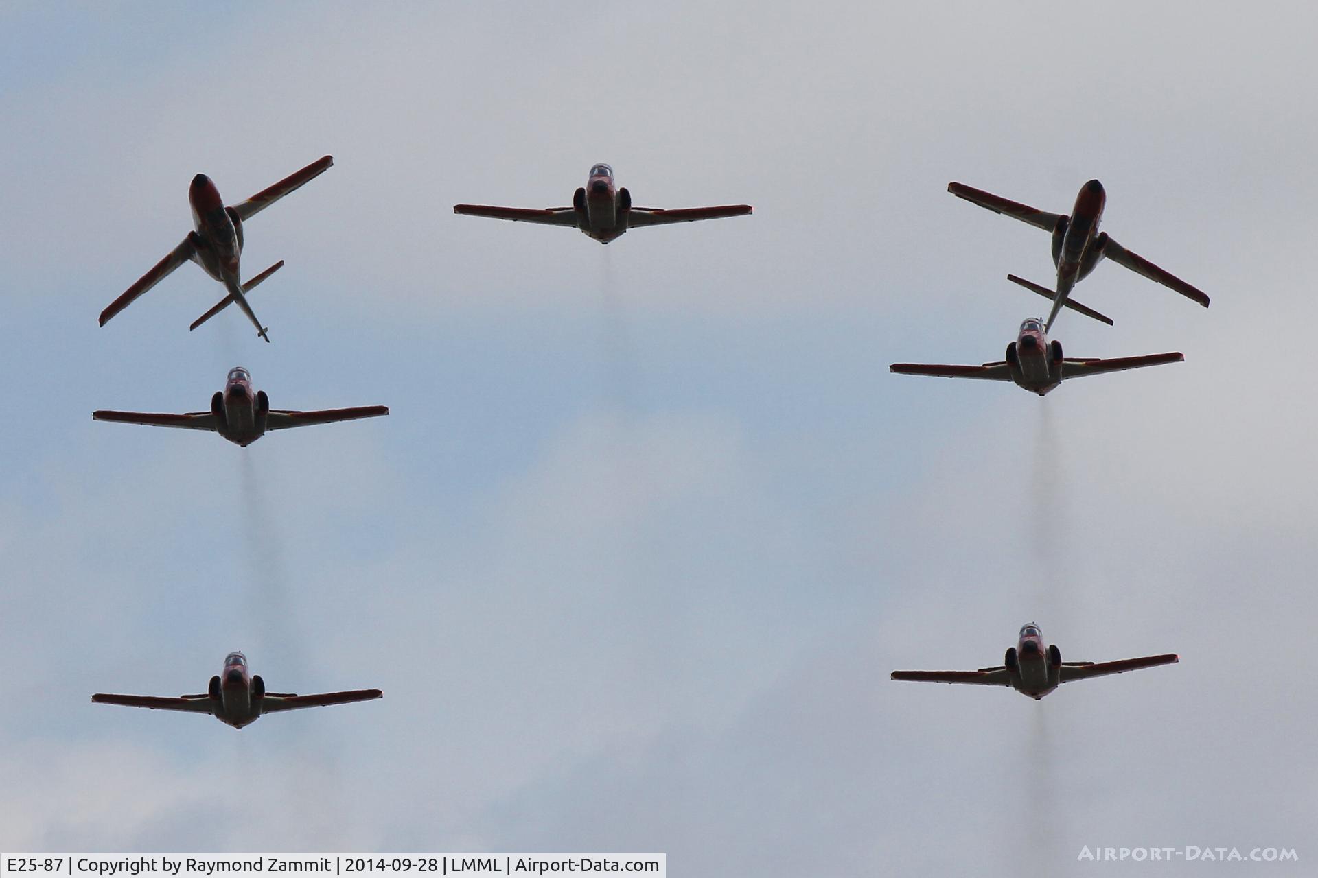 E25-87, CASA C-101EB Aviojet C/N EB01-87-101, Aguila Spanish Air Force Team during Malta International Airshow 2014