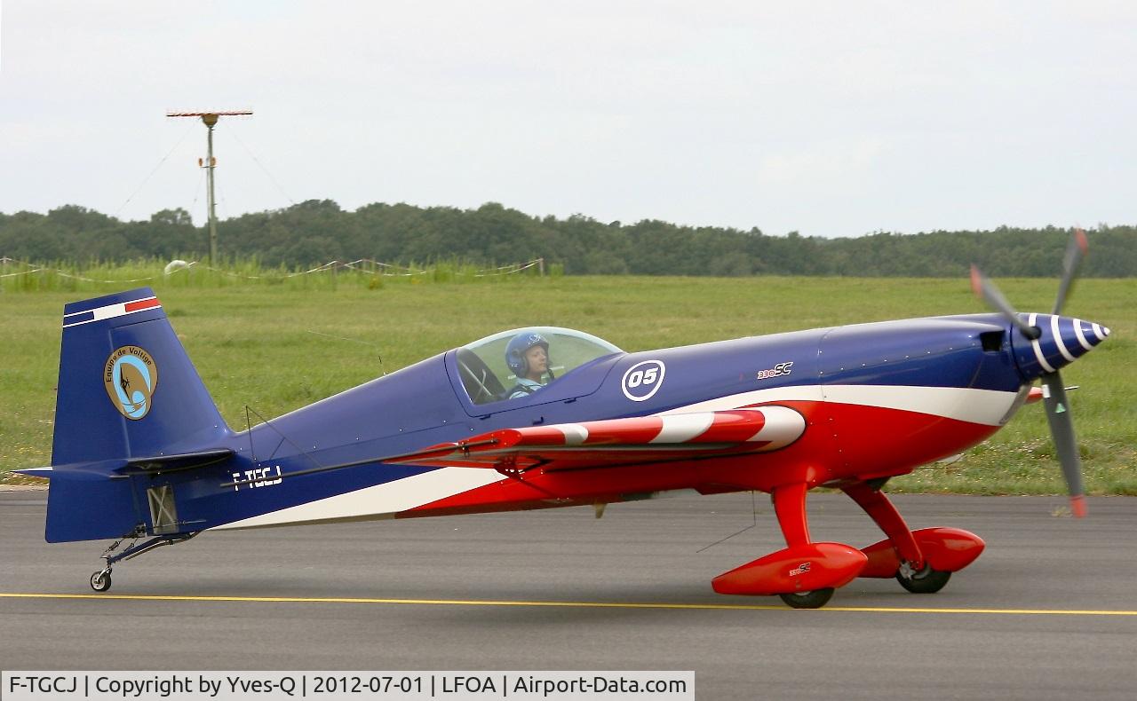 F-TGCJ, Extra EA-330SC C/N 05, Extra EA-330SC, Avord Air Base 702 (LFOA)  Air Show 2012