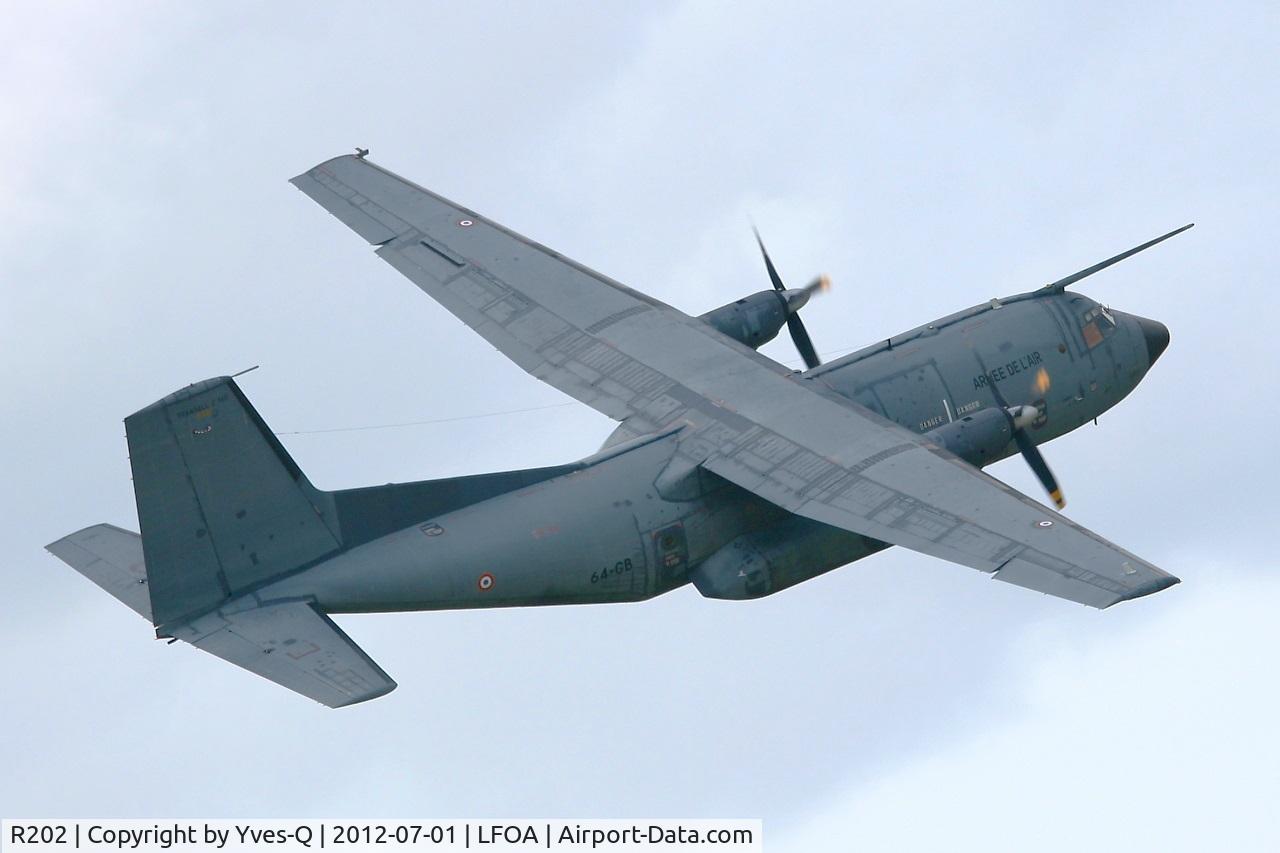 R202, Transall C-160R C/N 202, French Air Force Transall C-160R, Solo display, Avord Air Base 702 (LFOA) in june 2012