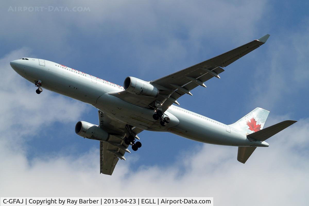 C-GFAJ, 1999 Airbus A330-343X C/N 0284, Airbus A330-343X [284] (Air Canada) Home~G 23/04/2013. On approach 27R.