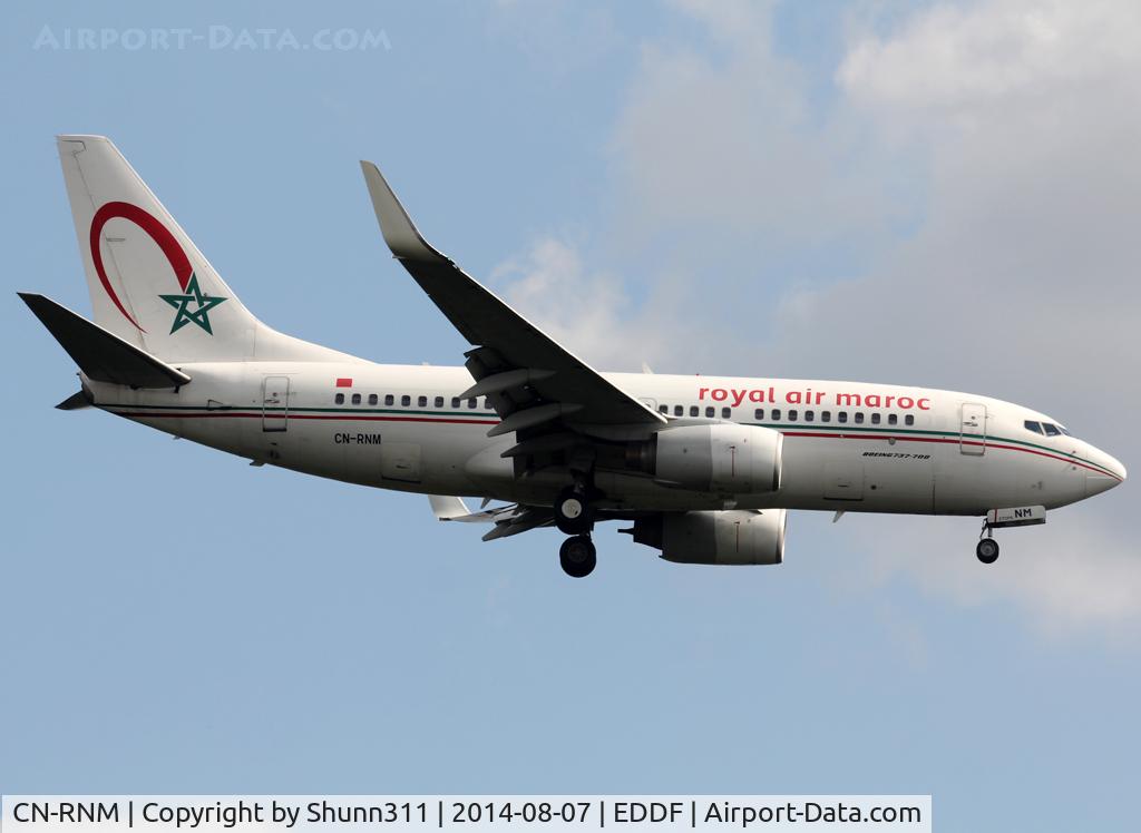 CN-RNM, 1999 Boeing 737-7B6 C/N 28984, Landing rwy 25L