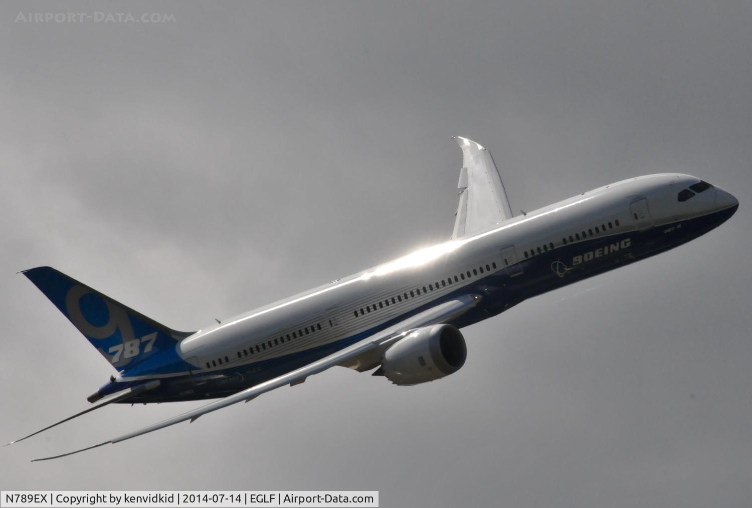 N789EX, 2013 Boeing 787-9 Dreamliner C/N 41988, Nice top shot during it's display.