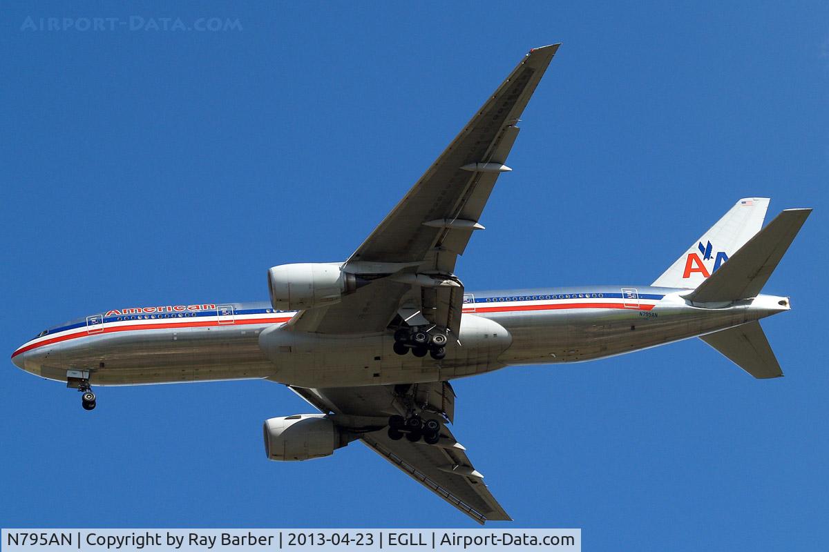N795AN, 2000 Boeing 777-223 C/N 30257, Boeing 777-223ER [30257] (American Airlines) Home~G 23/04/2013. On approach 27R.