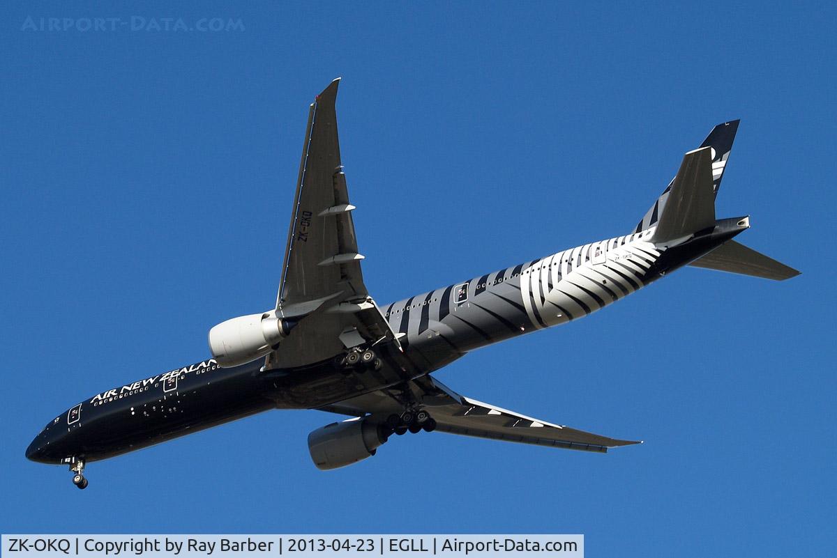ZK-OKQ, 2011 Boeing 777-306/ER C/N 40689, Boeing 777-319ER [40689] (Air New Zealand) Home~G 23/04/2013. On approach 27R.