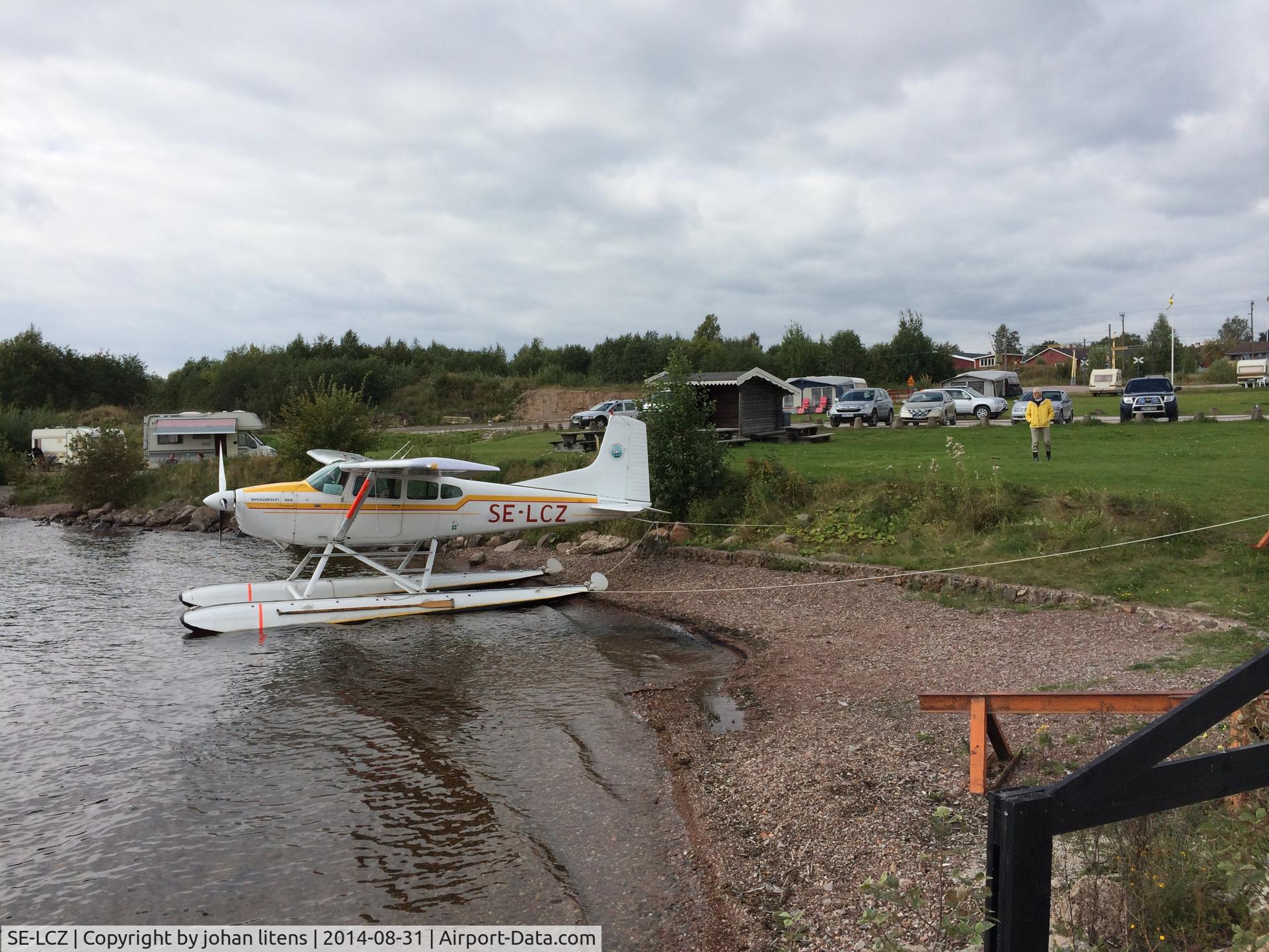 SE-LCZ, 1974 Cessna A185F Skywagon 185 C/N 185-2444, Rättvik- Vikarbyn
Lake Siljan