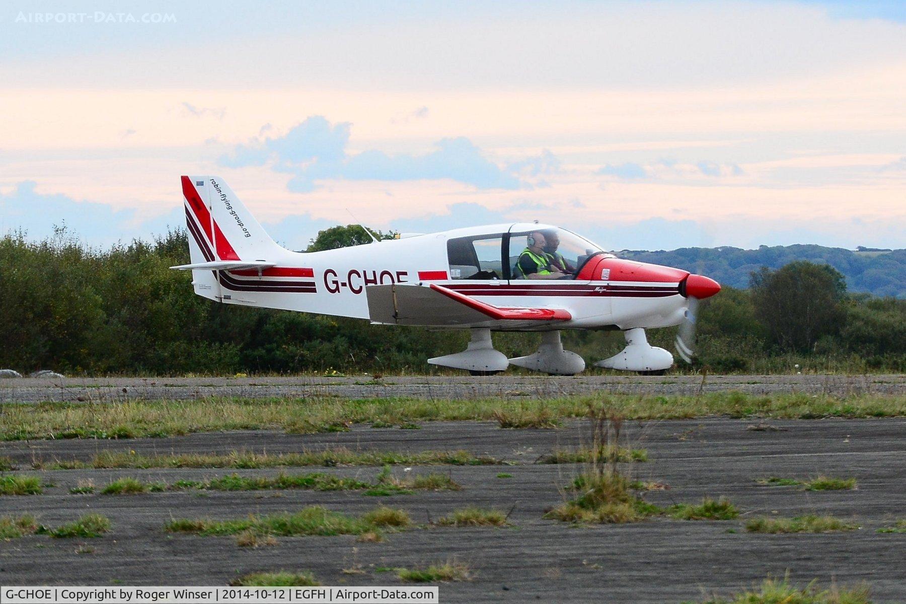 G-CHOE, 1975 Robin DR-400-140B Major C/N 1046, Visting Robin Major operated by YP Flying Group.
