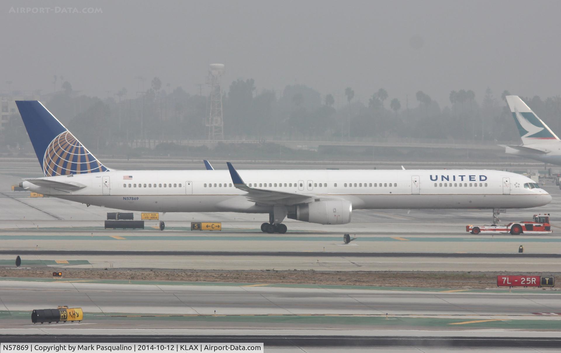 N57869, 2002 Boeing 757-33N C/N 32593, Boeing 757-300