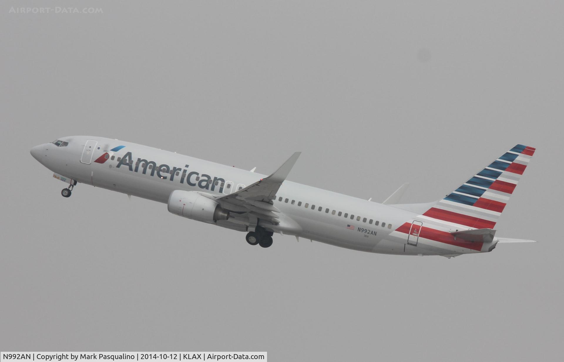 N992AN, 2009 Boeing 737-823 C/N 31071, Boeing 737-800