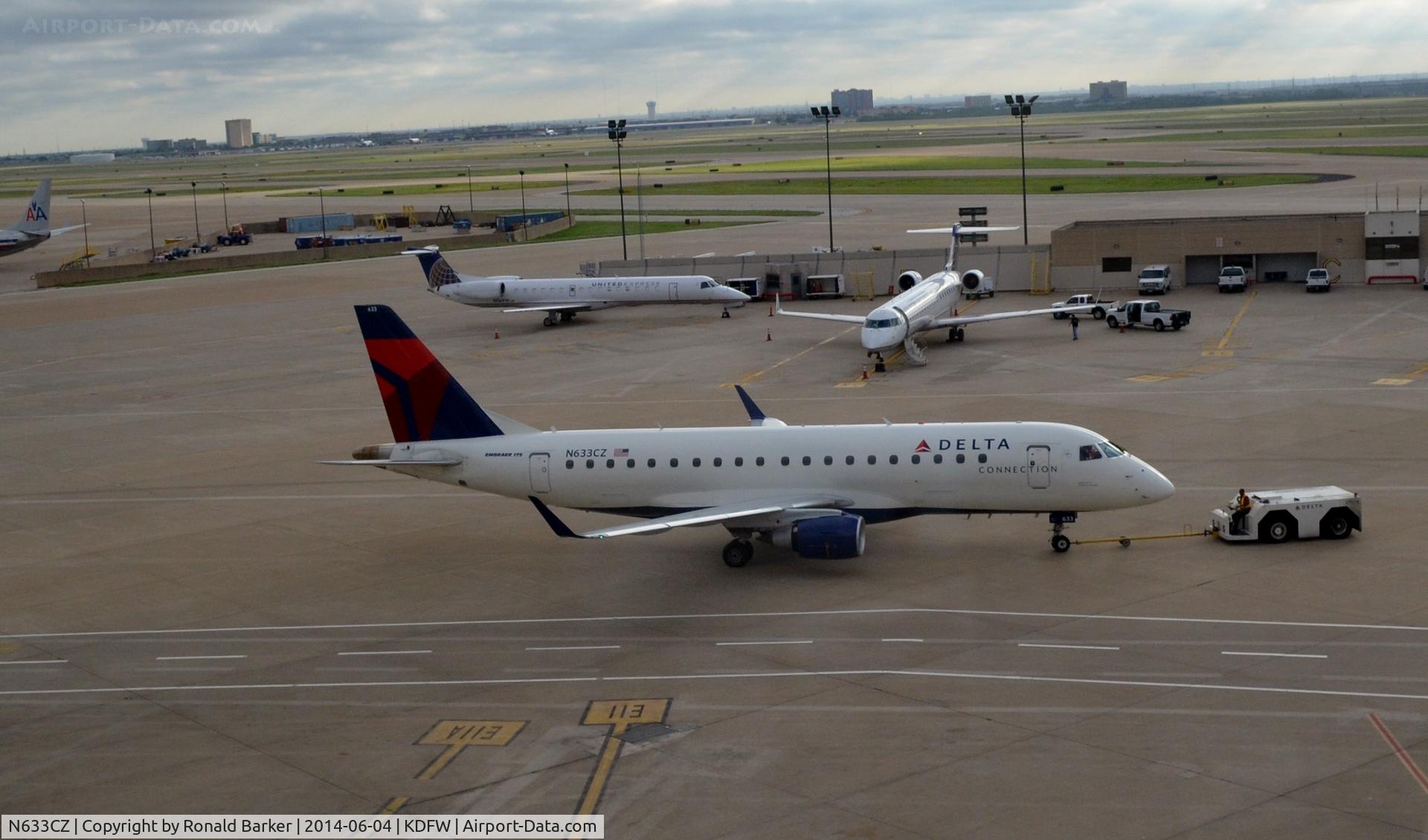 N633CZ, 2008 Embraer 175LR (ERJ-170-200LR) C/N 17000245, Pushback DFW