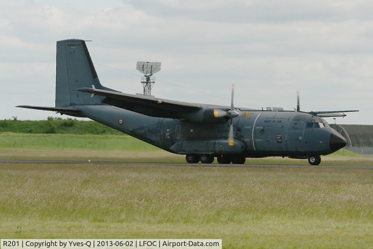 R201, Transall C-160R C/N 201, French Air Force Transall C-160R (64-GA), Landing rwy 28, Châteaudun Air Base 279 (LFOC) Open day 2013
