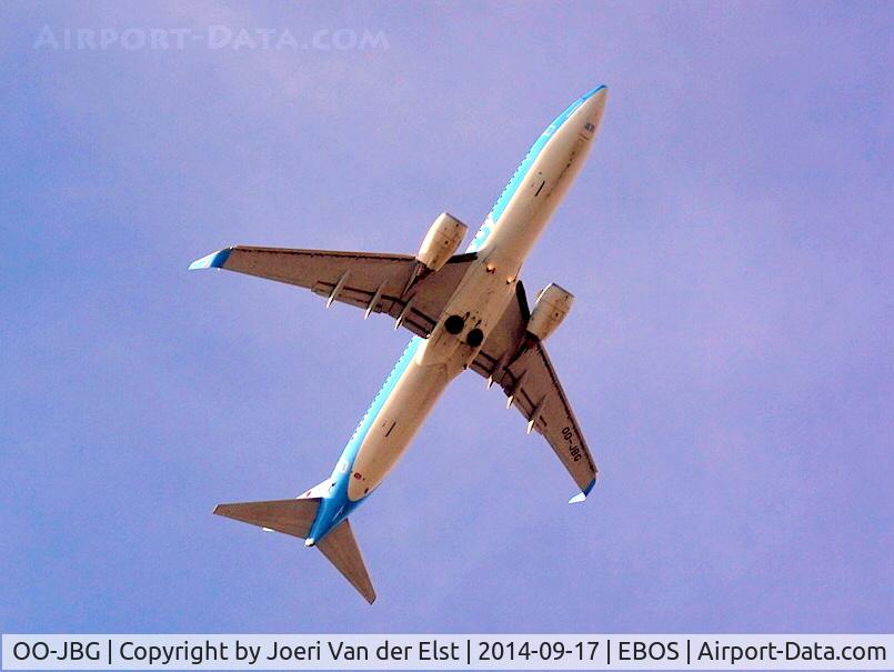 OO-JBG, 2008 Boeing 737-8K5 C/N 35142, After take-off runway 08