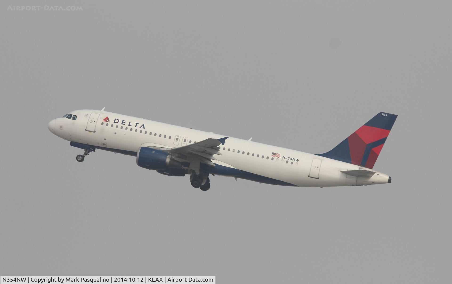 N354NW, 1998 Airbus A320-212 C/N 801, Airbus A320