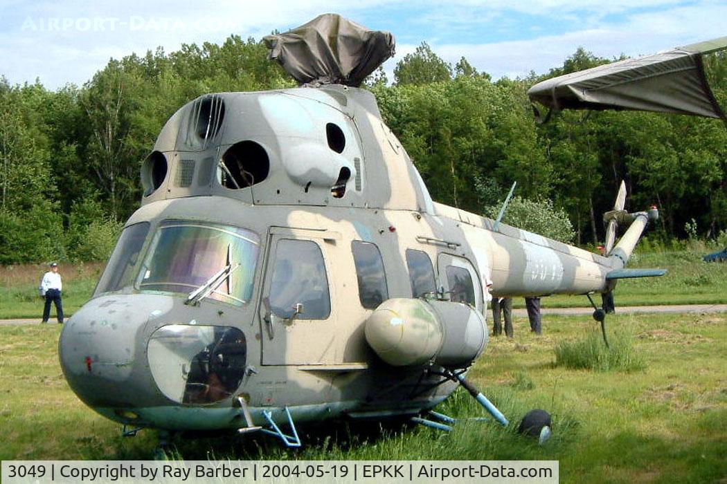 3049, Mil Mi-2P C/N 533049083, Mil Mi-2P Hoplite [533049083] (Polish Air Force) Cracow-Balice (John Paul II International)~SP 19/05/2004