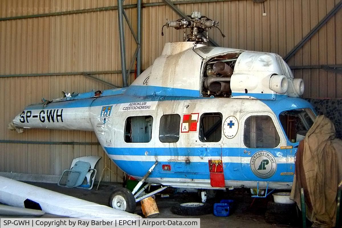 SP-GWH, 1976 MIL Mi-2 Hoplite C/N 535019116, Mil Mi-2 Hoplite [535019116] (Aeroklub Czestochowski) Czestochowa-Rudniki~SP 19/05/2004