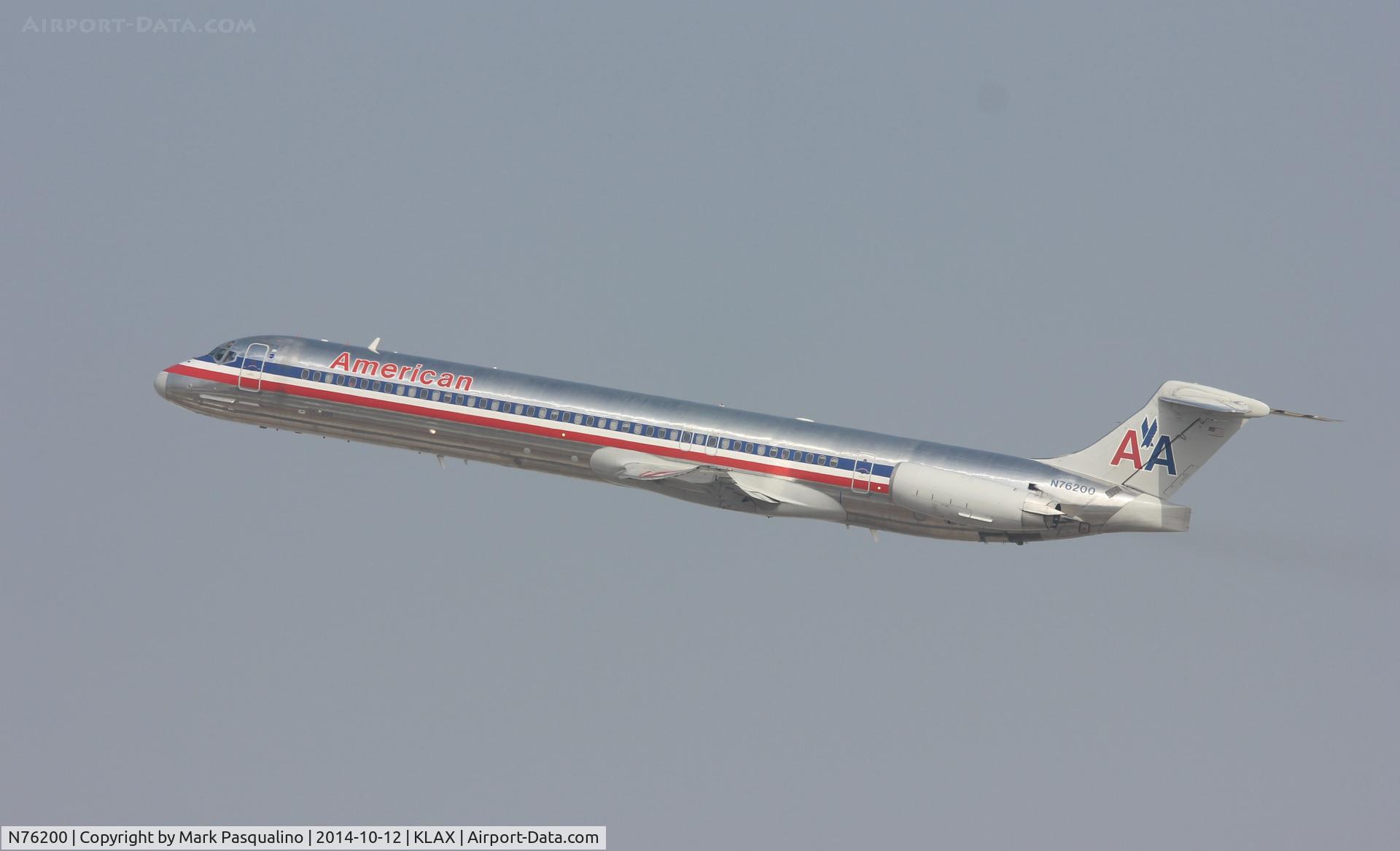 N76200, 1992 McDonnell Douglas MD-83 (DC-9-83) C/N 53290, MD-83