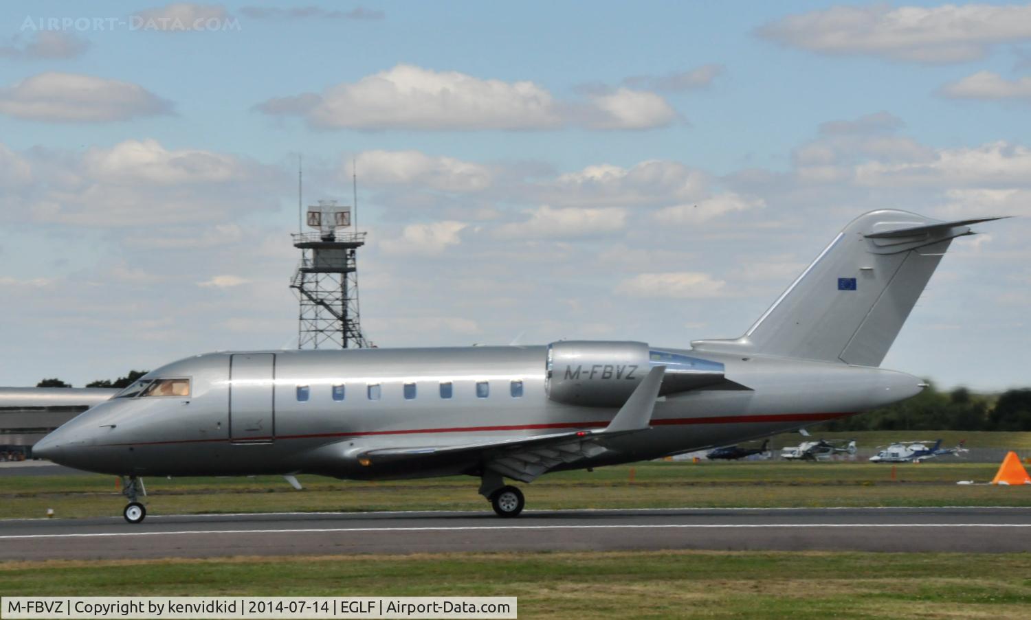 M-FBVZ, 2007 Bombardier Challenger 605 (CL-600-2B16) C/N 5704, Executive departure.
