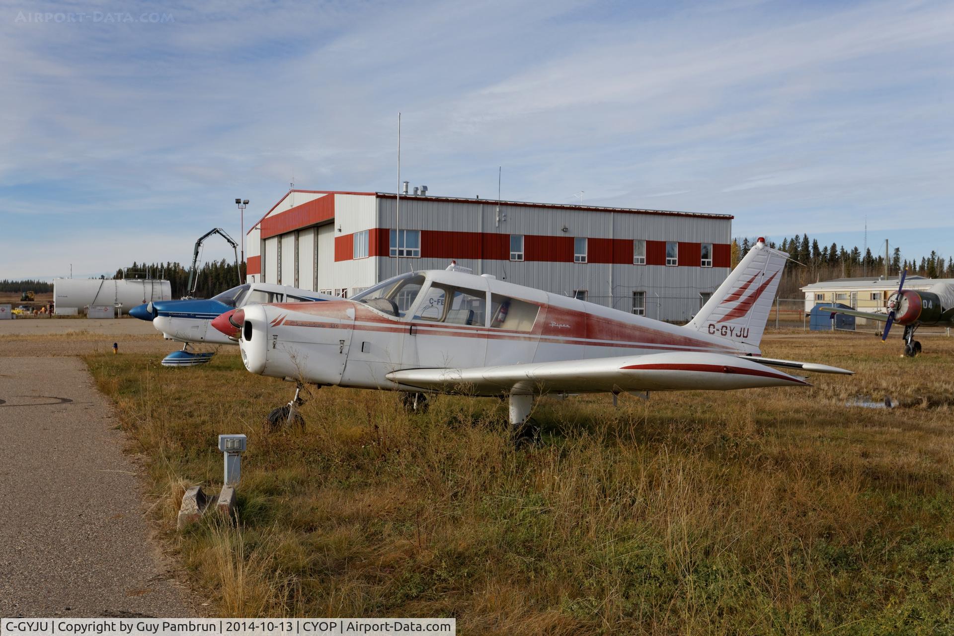 C-GYJU, 1968 Piper PA-28-140 C/N 28-23902, I think it needs a new coat of paint