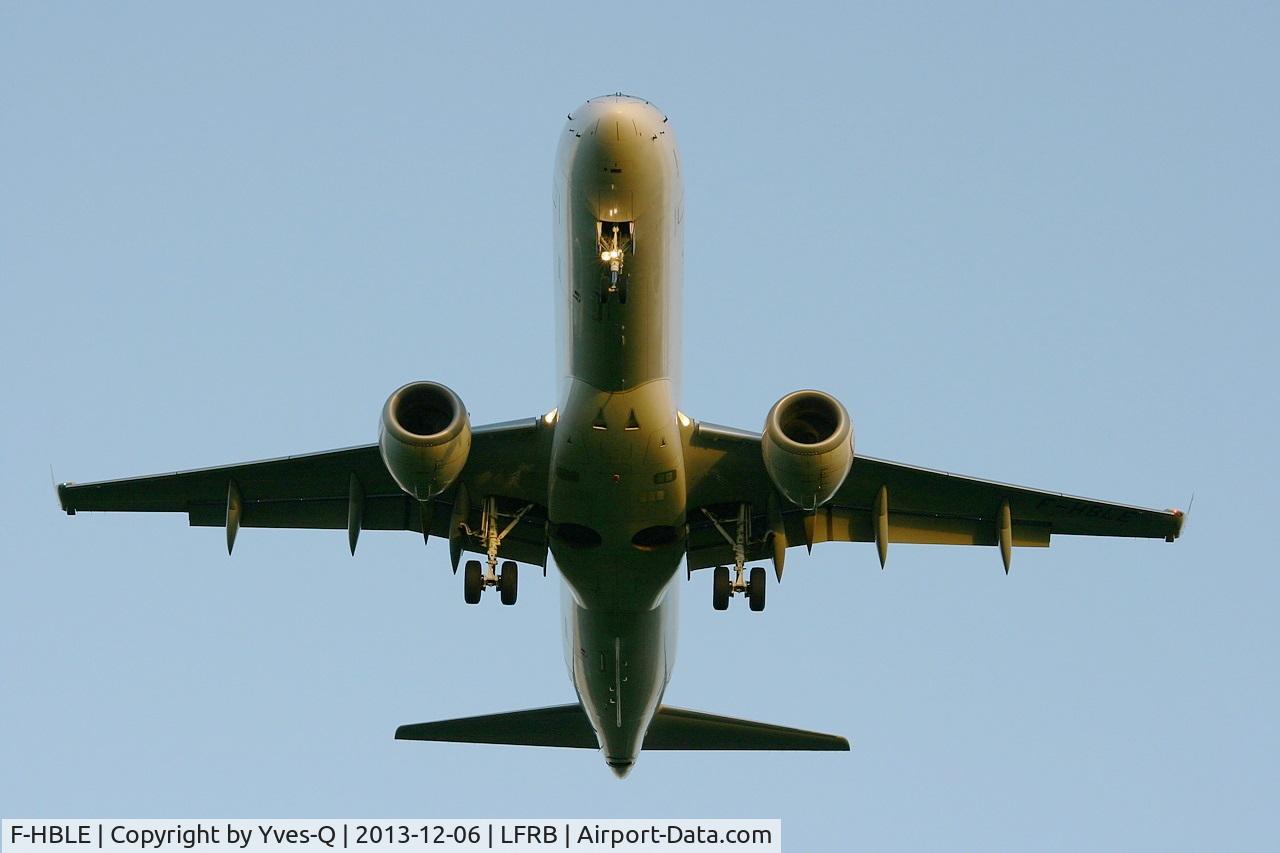 F-HBLE, 2007 Embraer 190LR (ERJ-190-100LR) C/N 19000123, Embraer ERJ-190LR, On final rwy 25L, Brest-Bretagne airport (LFRB-BES)