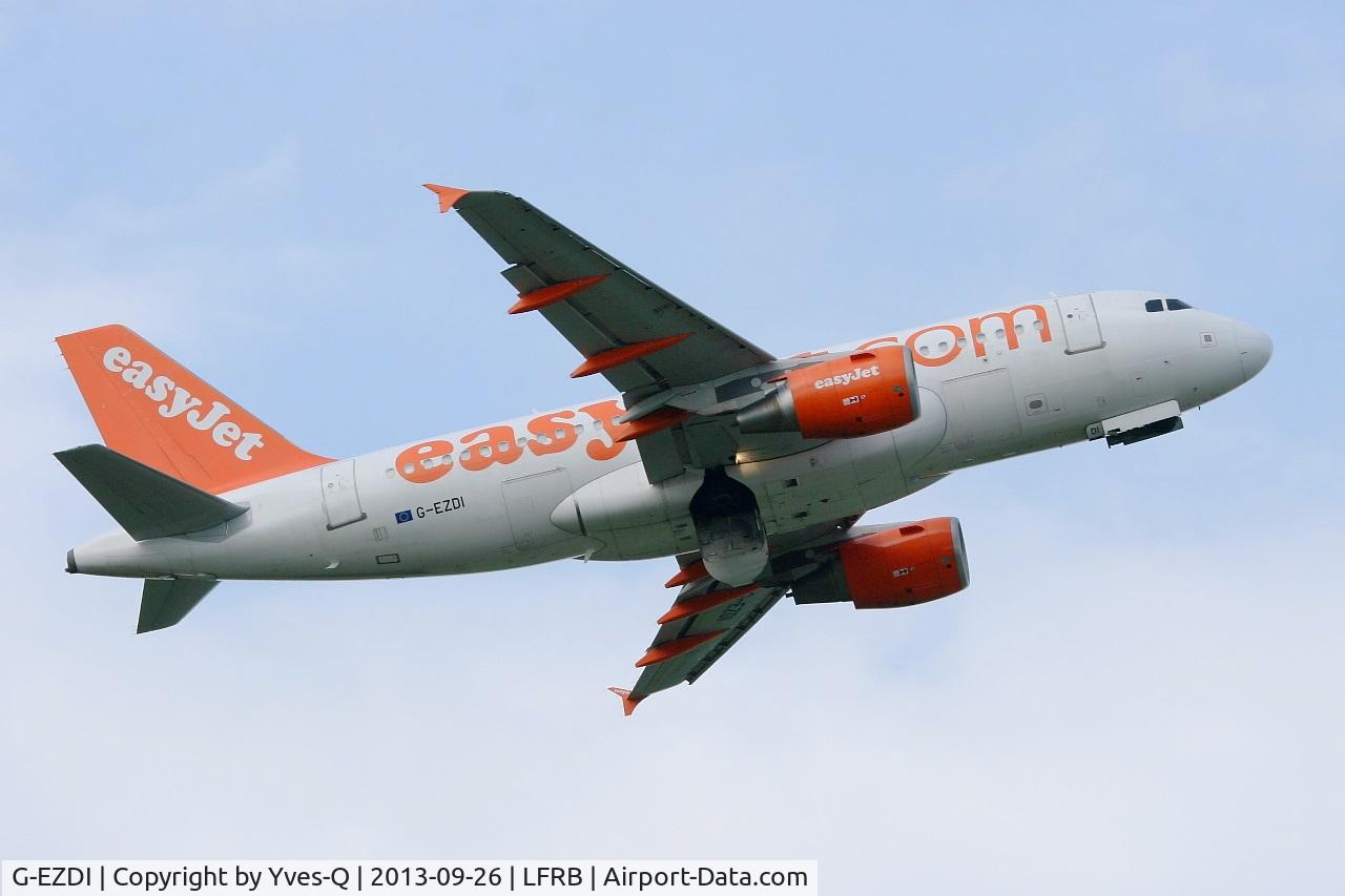 G-EZDI, 2008 Airbus A319-111 C/N 3537, Airbus A319-111, Take off rwy 07R, Brest-Bretagne airport (LFRB-BES)