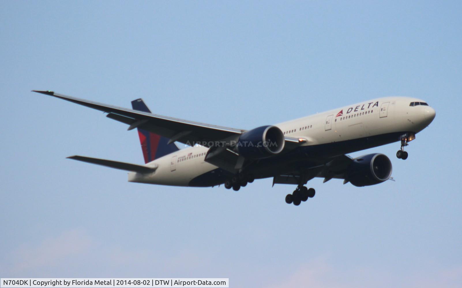 N704DK, 2009 Boeing 777-232/LR C/N 29739, Delta