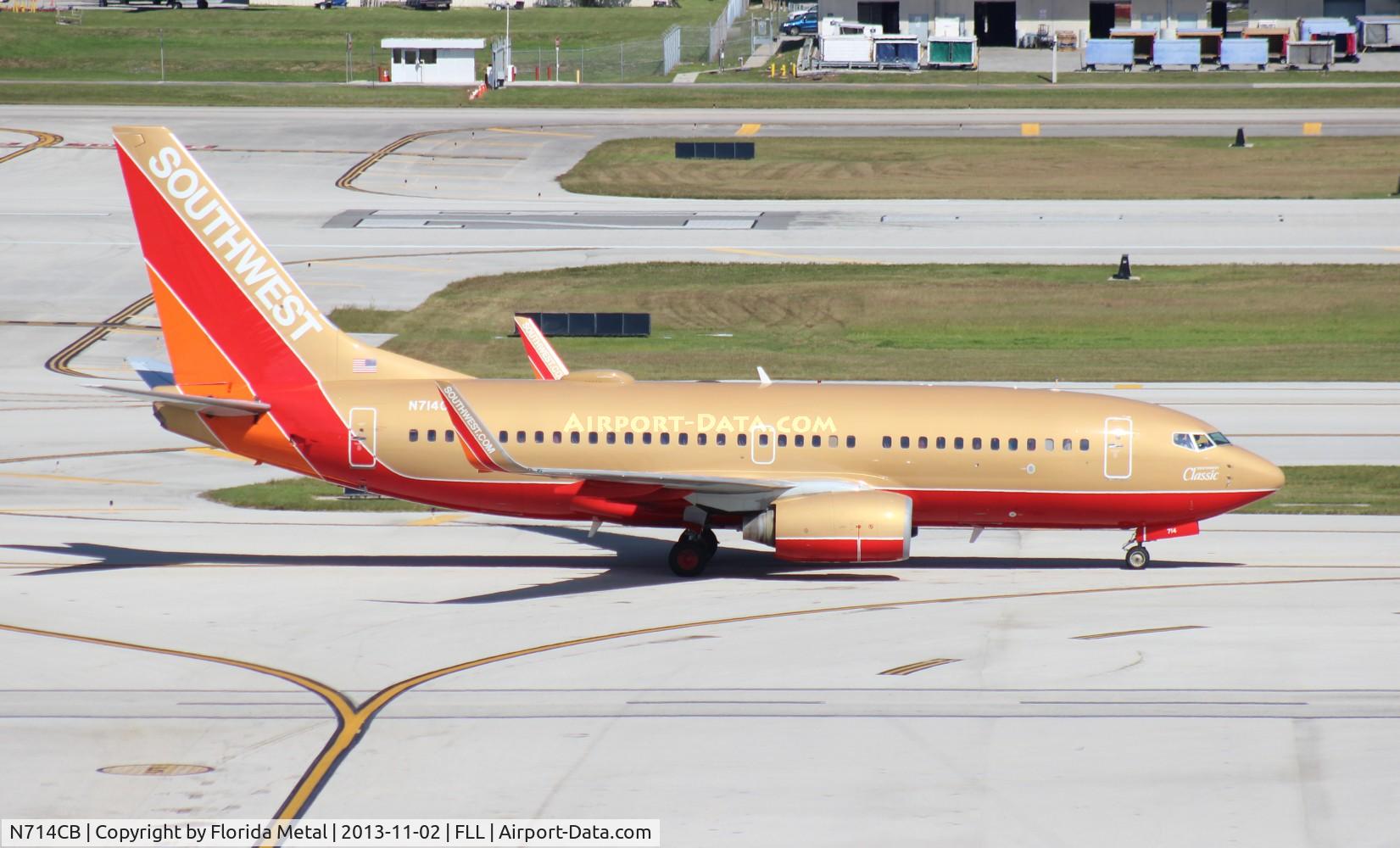 N714CB, 1998 Boeing 737-7H4 C/N 27848, Southwest classic 737