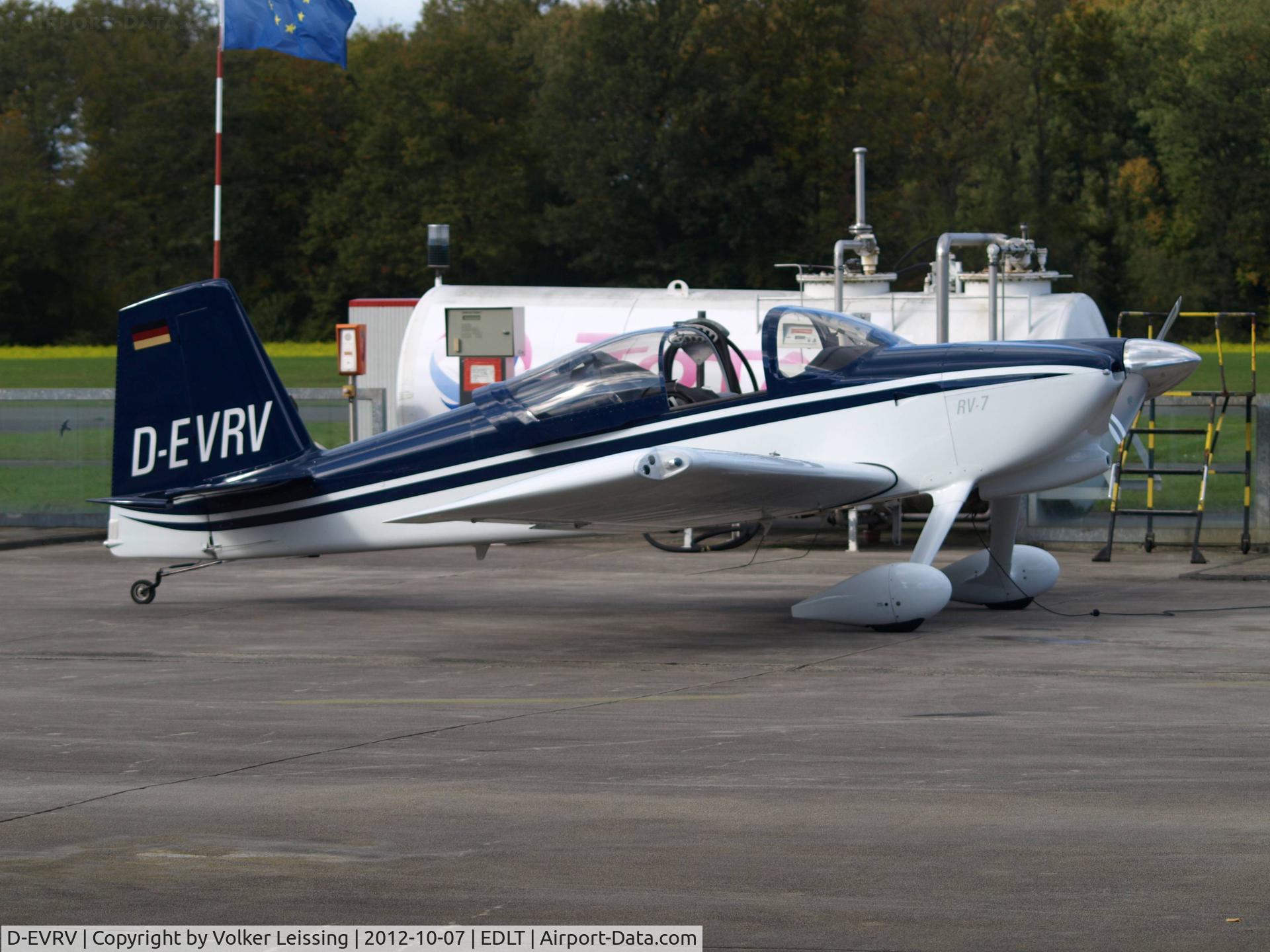 D-EVRV, 2010 Vans RV-7 C/N 2002374, at fuel station