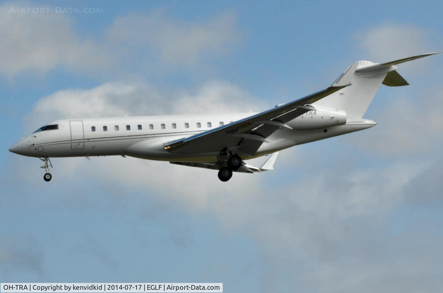 OH-TRA, 2012 Bombardier BD-700-1A10 Global 6000 C/N 9515, Executive arrival.