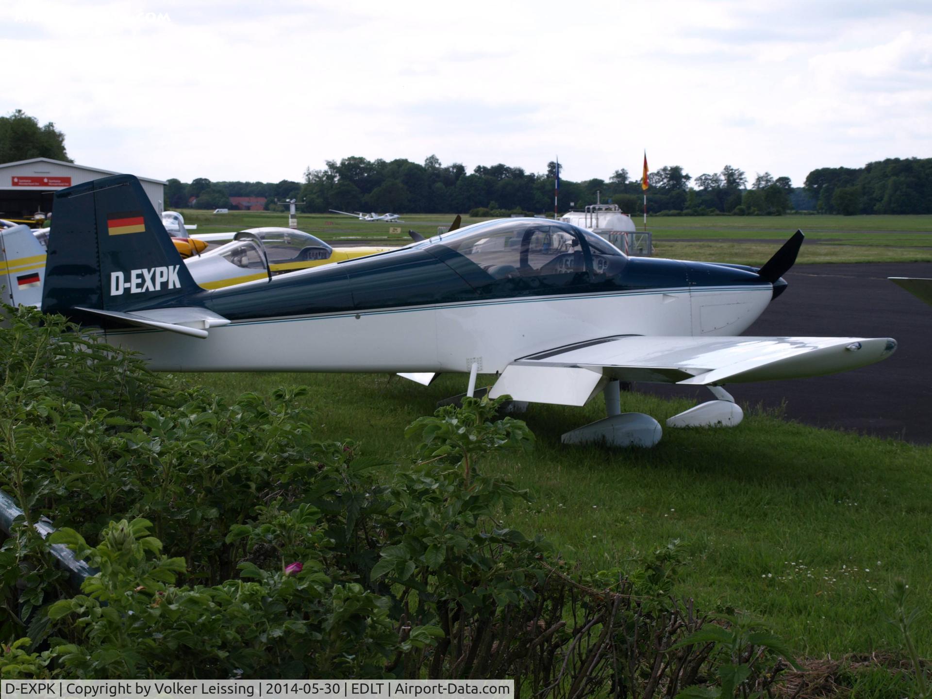 D-EXPK, 1999 Vans RV-6A C/N 1301, parking