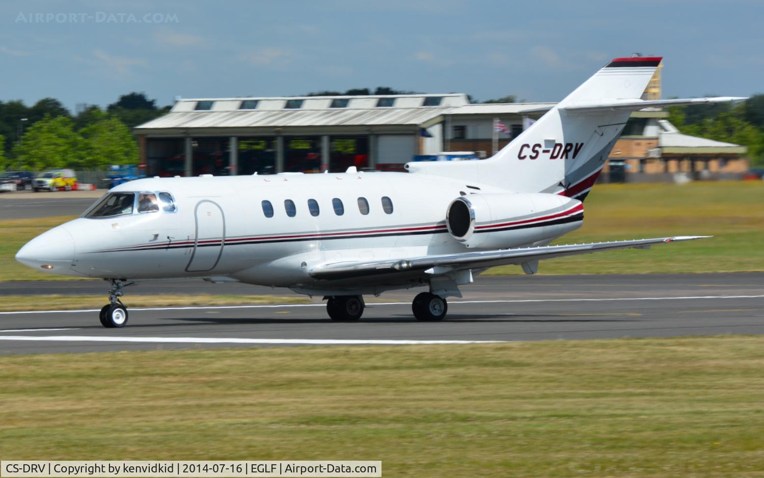CS-DRV, 2006 Raytheon Hawker 800XP C/N 258825, Netjets departure.