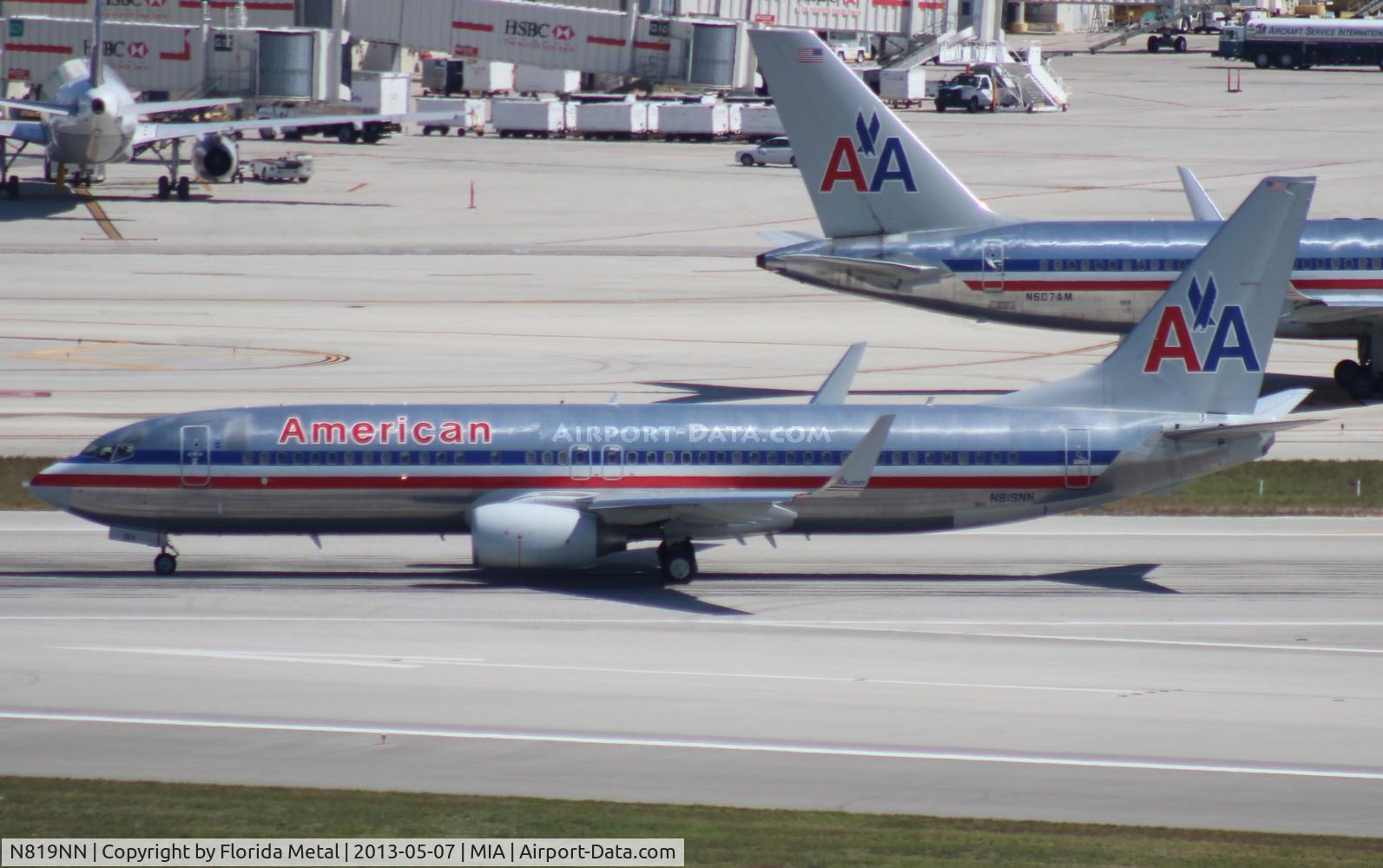 N819NN, 2009 Boeing 737-823 C/N 31083, American