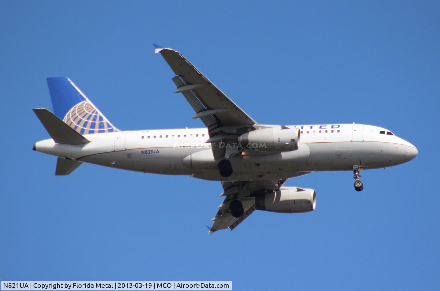 N821UA, 1998 Airbus A319-131 C/N 944, United A319