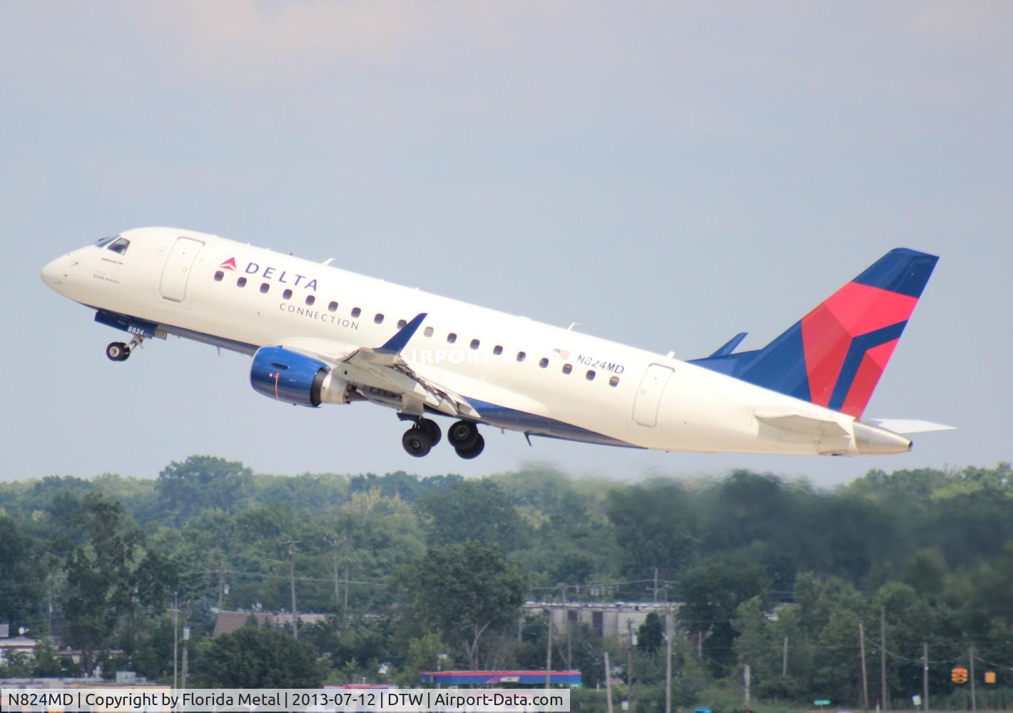 N824MD, 2005 Embraer 170SU (ERJ-170-100SU) C/N 17000045, Delta E170
