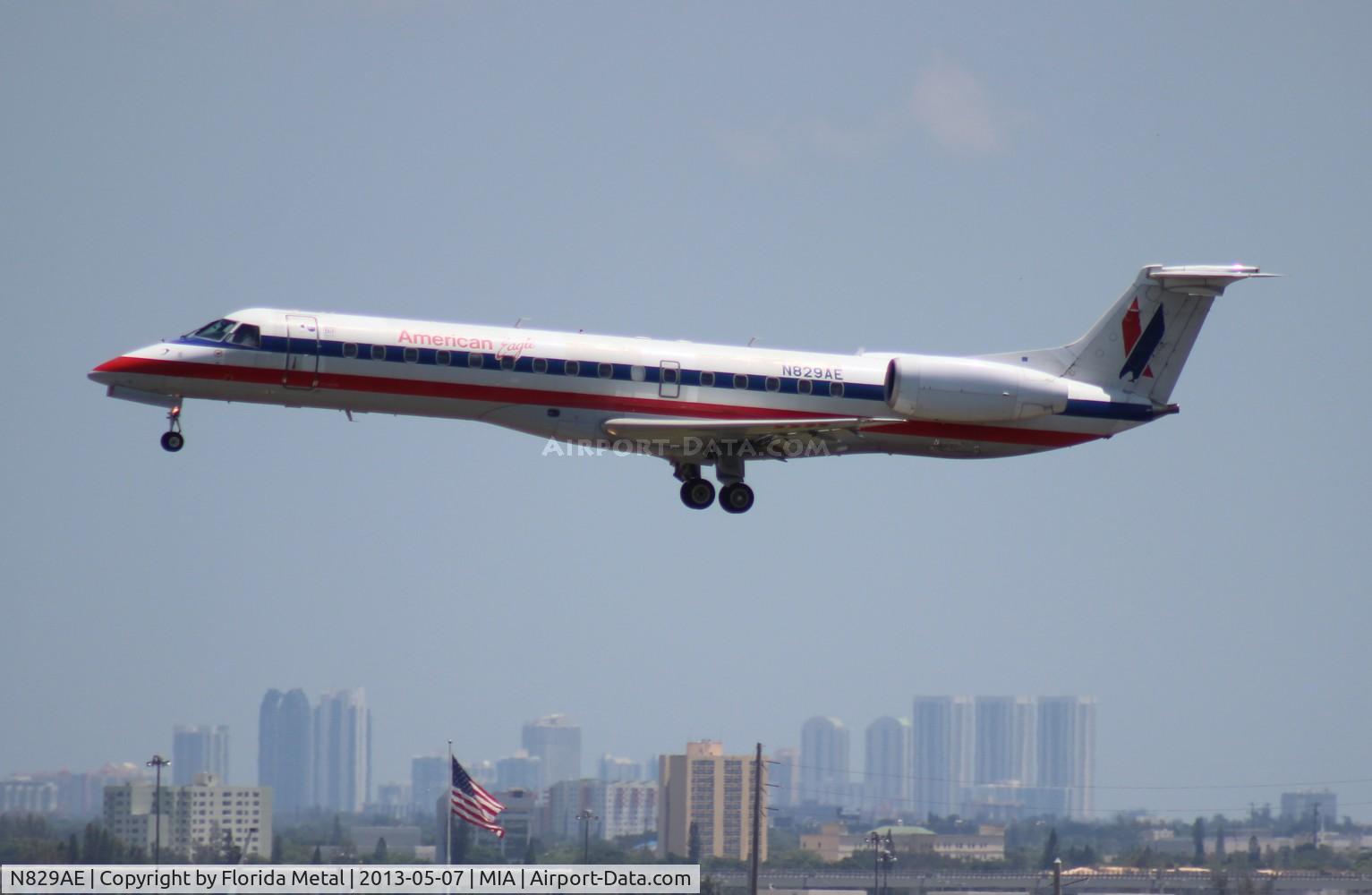 N829AE, 2002 Embraer ERJ-140LR (EMB-135KL) C/N 145609, Eagle E140