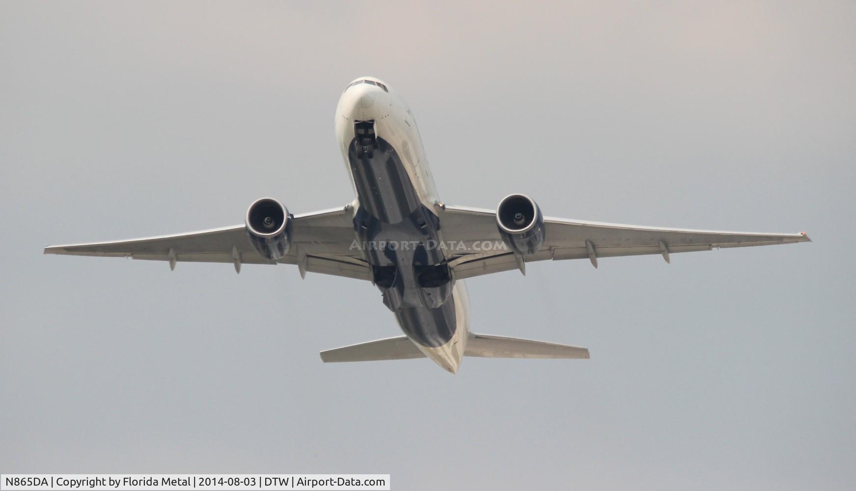 N865DA, 1999 Boeing 777-232 C/N 29737, Delta 777