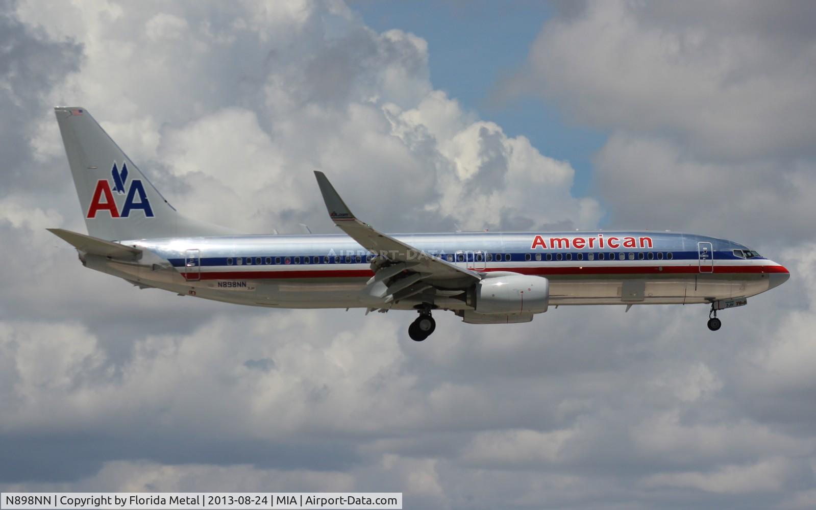 N898NN, 2012 Boeing 737-823 C/N 33225, American