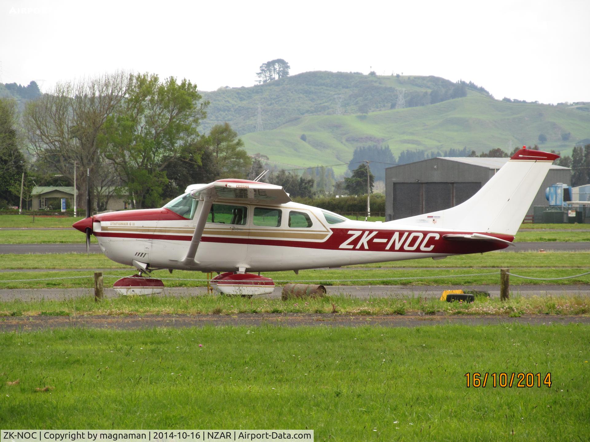 ZK-NOC, Cessna U206G Stationair C/N U20606563, At Ardmore at good angle for photo