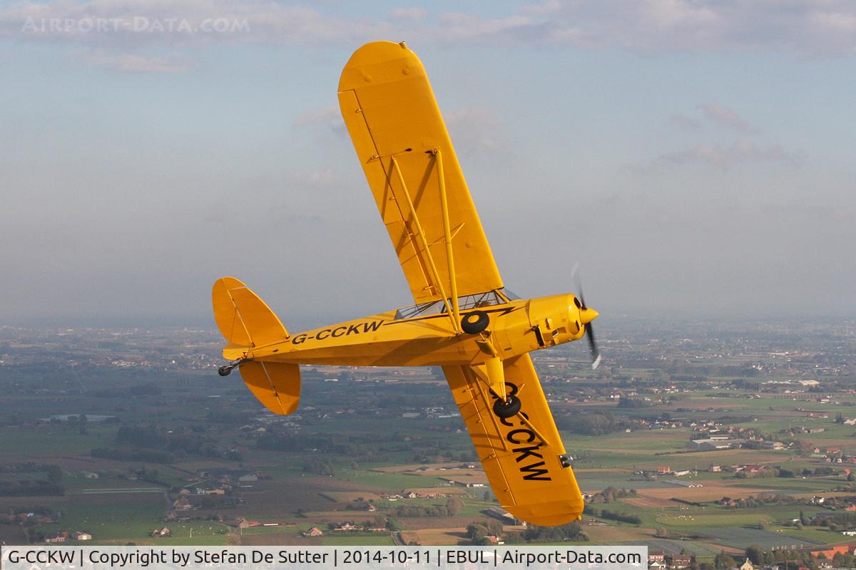 G-CCKW, 1954 Piper L-21B Super Cub (PA-18-135) C/N 18-3535, Breaking left.