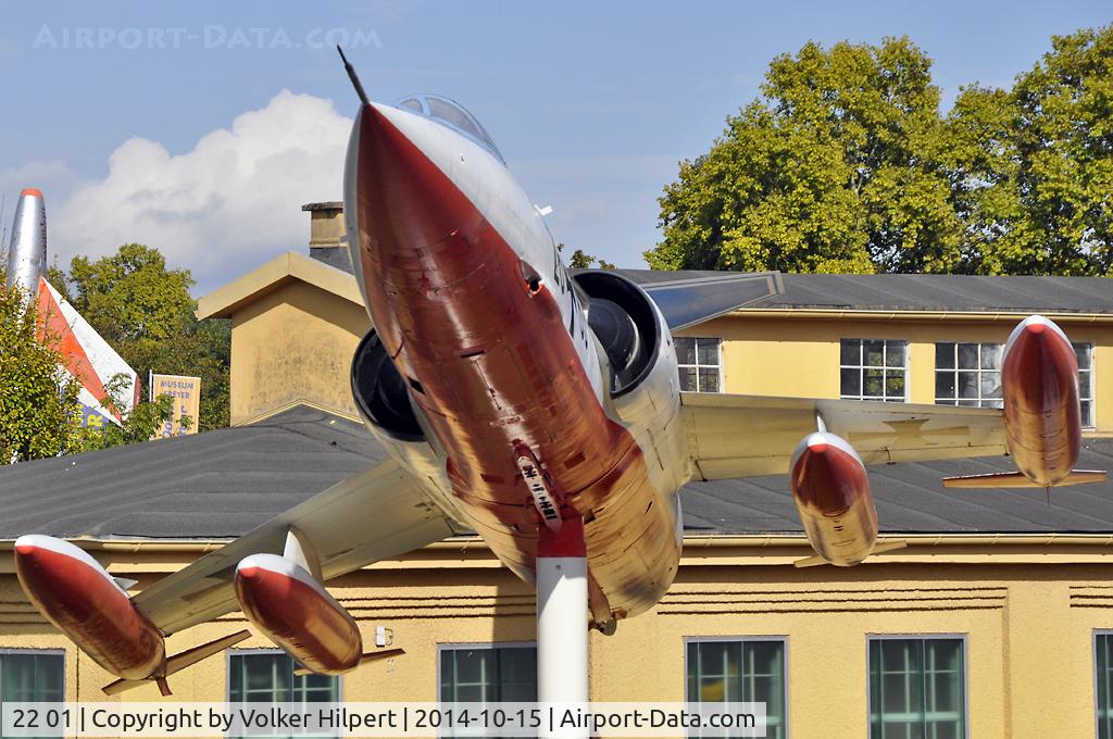 22 01, Lockheed F-104G Starfighter C/N 683-7070, fake reg. 26+63
