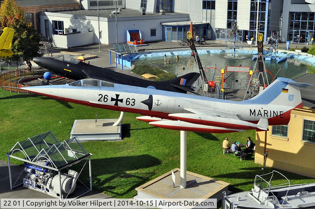 22 01, Lockheed F-104G Starfighter C/N 683-7070, fake reg. 26+63