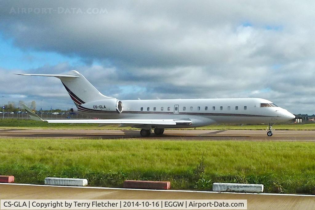 CS-GLA, 2012 Bombardier BD-700-1A10 Global 6000 C/N 9478, 2012 Bombardier BD-700-1A10 Global 6000, c/n: 9478 at Luton