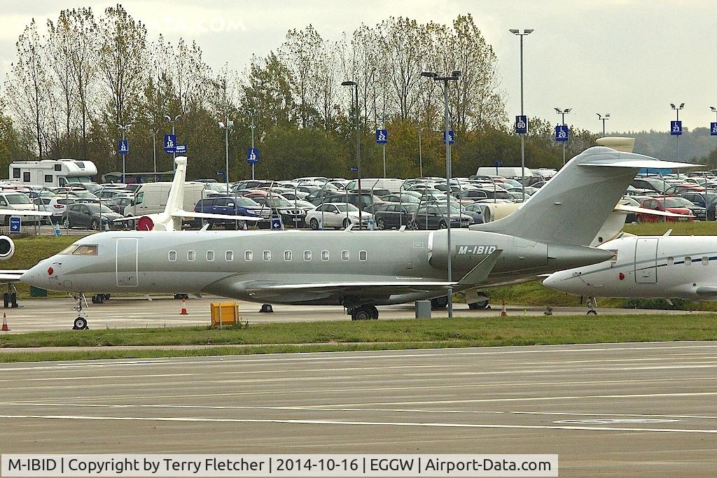 M-IBID, 2010 Bombardier Global 5000 (BD-700-1A10) C/N 9401, 2010 Bombardier BD-700-1A11, c/n: 9401 at Luton