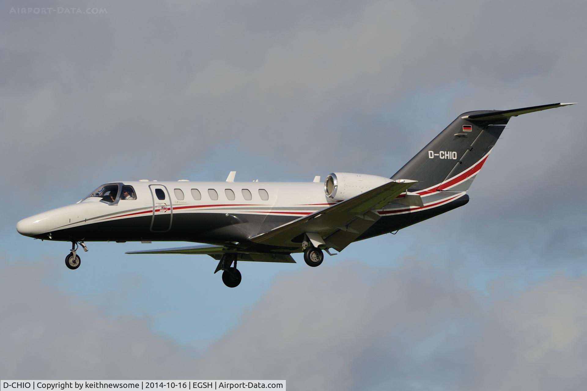 D-CHIO, 2012 Cessna 525B CitationJet CJ3 C/N 525B-0378, Landing onto runway 27.