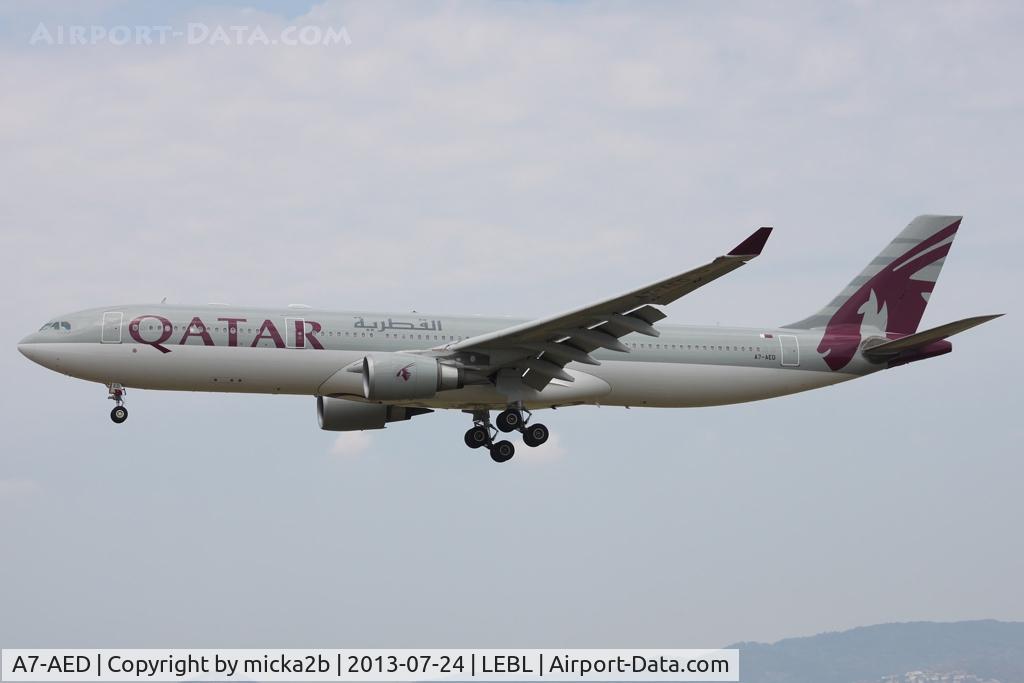 A7-AED, 2005 Airbus A330-302 C/N 680, Landing
