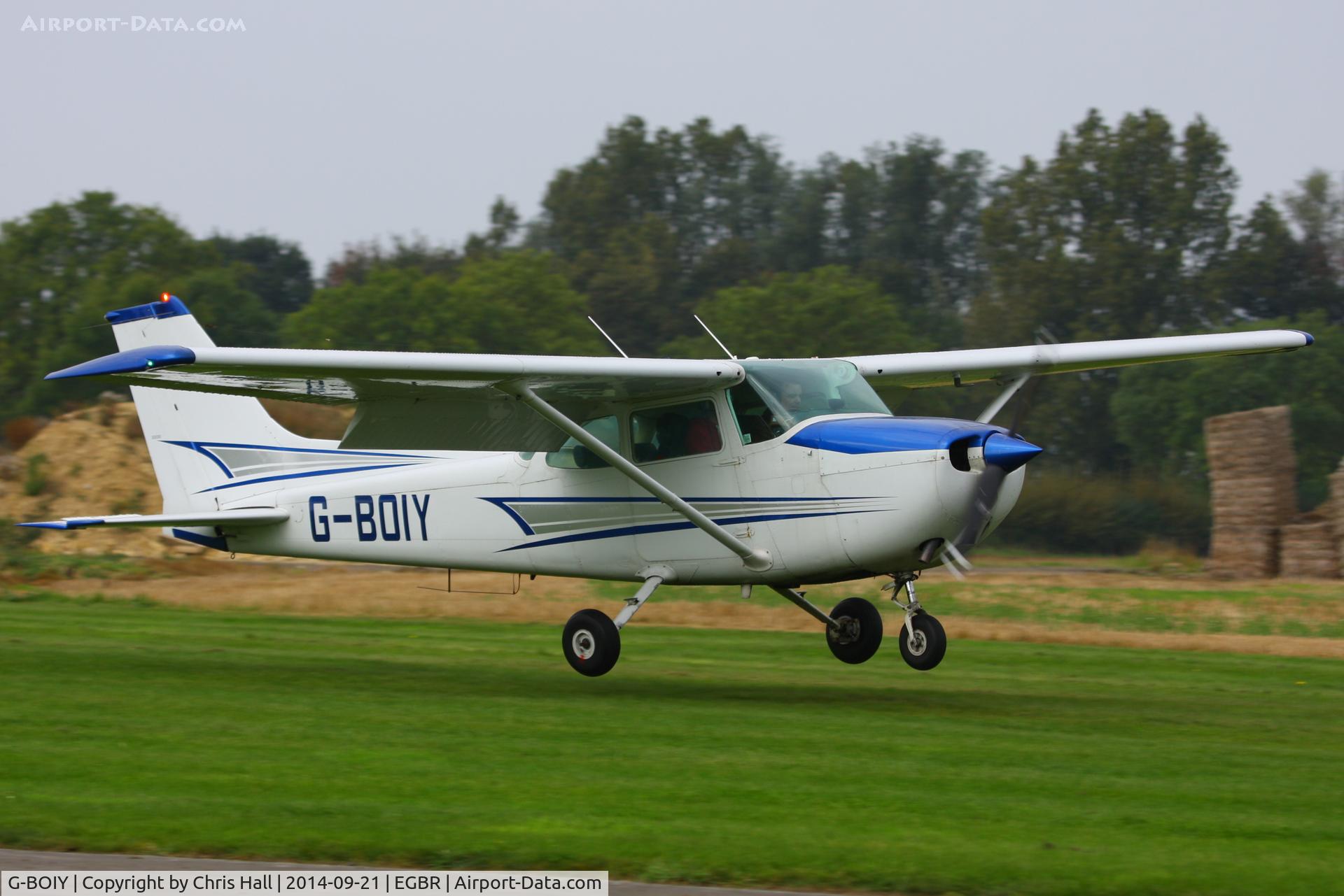 G-BOIY, 1976 Cessna 172N C/N 172-67738, at Breighton's Heli Fly-in, 2014