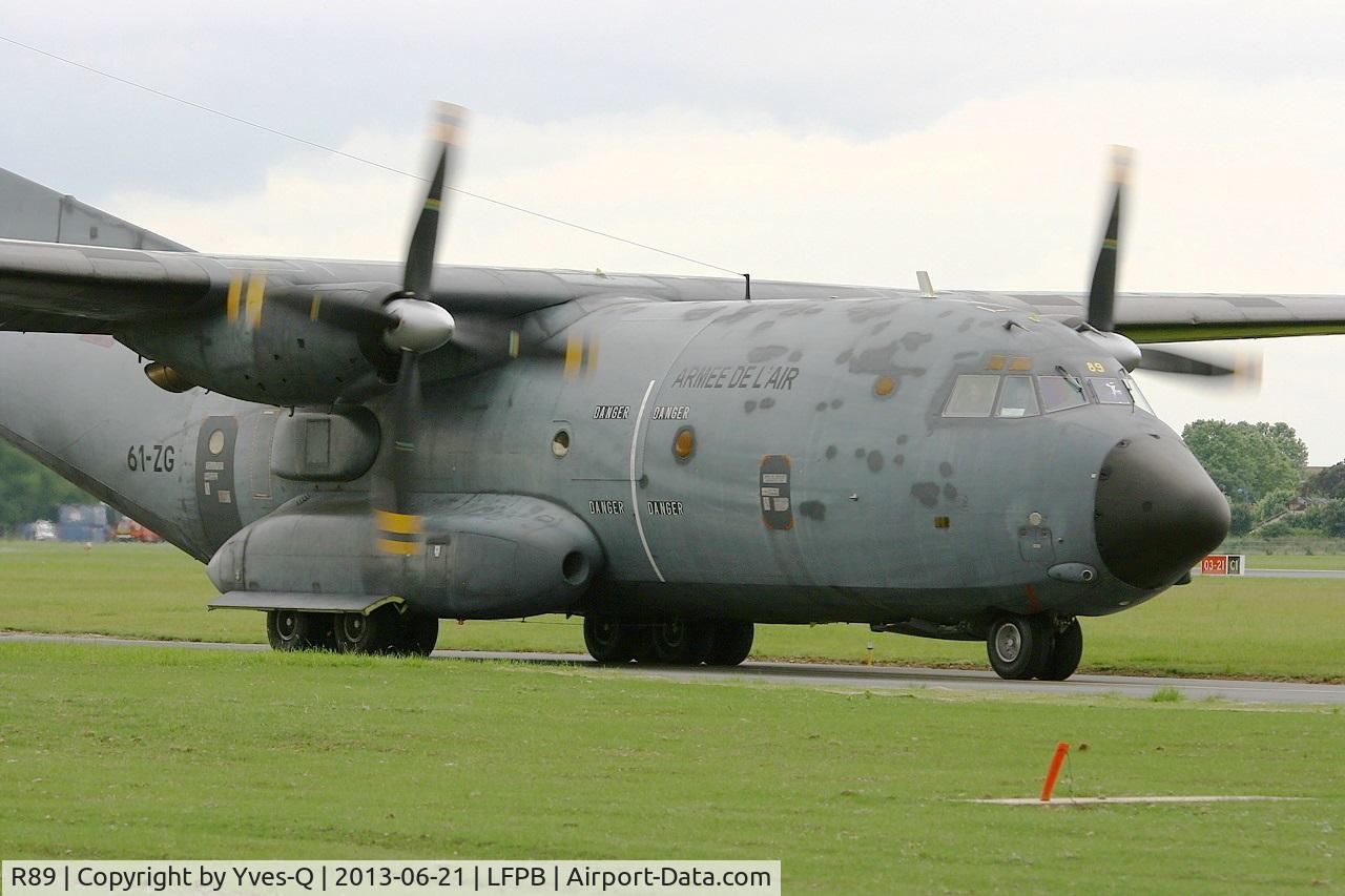 R89, Transall C-160R C/N 89, Transall C-160R, Taxiing to holding point, Paris-Le Bourget (LFPB-LBG) Air Show 2013